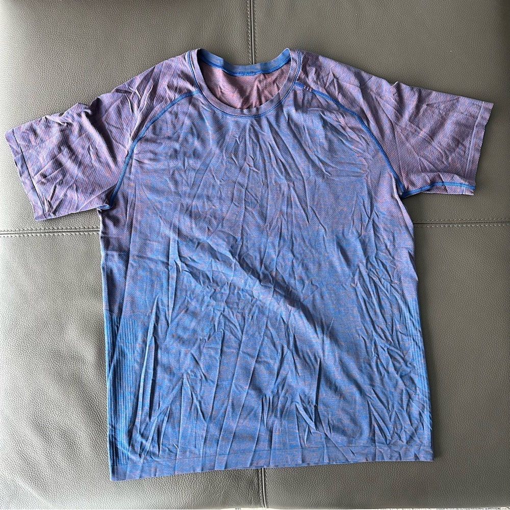 Lululemon men’s metal vent tech shirt XL